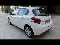 Usata Peugeot 208 Active 82 CV (60 kW) 2019 Bianco Utilitaria