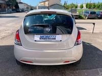 Usata Lancia Ypsilon Gold 69 CV (50 kW) 2017 Beige Utilitaria