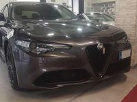 Usata Alfa Romeo Giulia 179 CV (131 kW) 2016 Grigio Berlina