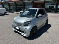 Usata Smart ForTwo Cabrio Brabus 90 CV (66 kW) 2019 Grigio Cabrio