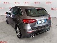 Gebraucht Mercedes B180 116 PS (85 kW) 2019 Grau Van / Kleinbus