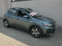 Nuova Dacia Sandero Expression 122 CV (89 kW) 2026 Verde oxide Berlina