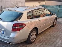 Usata Renault Laguna III 150 CV (110 kW) 2011 Grigio Station wagon