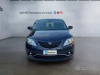 Usata Lancia Ypsilon Gold 69 CV (50 kW) 2017 Blu Utilitaria