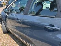 Usata Renault Captur 110 CV (80 kW) 2016 Blu/azzurro SUV