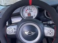 Usata Mini Cooper D 109 CV (80 kW) 2007 Nero Utilitaria