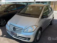 Usata Mercedes A180 Elegance 95 CV (69 kW) 2010 Grigio Berlina