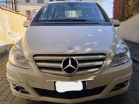 Usata Mercedes B200 Executive 140 CV (102 kW) 2010 Bianco Monovolume
