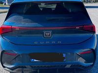 Usata Cupra Born 150 kW (204 CV) 2022 Blu/azzurro Utilitaria