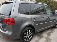 Usata VW Touran Highline 170 CV (125 kW) 2011 Grigio Monovolume