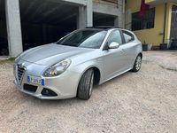 Usata Alfa Romeo Giulietta Exclusive 169 CV (124 kW) 2013 Grigio Utilitaria