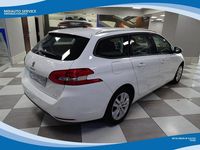 Usata Peugeot 308 Active 120 CV (88 kW) 2018 Bianco pastello Station wagon