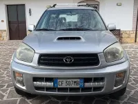 Usata Toyota RAV4 116 CV (85 kW) 2003 Grigio SUV