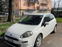Usata Fiat Punto 77 CV (56 kW) 2014 Bianco Utilitaria