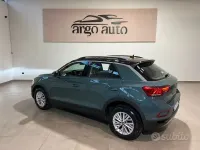 Usata VW T-Roc Style 110 CV (80 kW) 2022 Blu SUV