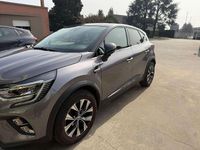 Usata Renault Captur Techno 140 CV (102 kW) 2023 Grigio SUV