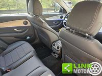 Usata Mercedes E220 Business 200 CV (147 kW) 2023 Blu Berlina