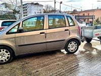 Usata Fiat Idea 70 CV (51 kW) 2008 Grigio Monovolume