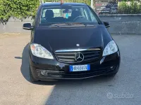 Usata Mercedes A160 Avantgarde 95 CV (69 kW) 2011 Nero Utilitaria