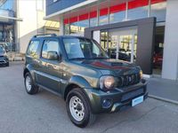 Usata Suzuki Jimny 86 CV (63 kW) 2015 Verde SUV