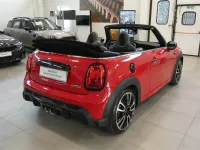 Usata Mini John Cooper Works 2023 Chili red pastello Utilitaria