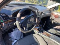 Usata Mercedes E220 150 CV (110 kW) 2003 Berlina