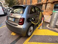 Usata Fiat 500e Red 64 kW (88 CV) 2021 Grigio Berlina