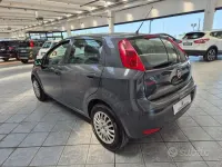 Usata Fiat Punto Street 77 CV (56 kW) 2017 Grigio Utilitaria