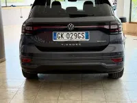 Usata VW T-Cross R-line 95 CV (69 kW) 2022 Grigio SUV