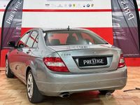 Usata Mercedes C220 Elegance 170 CV (125 kW) 2008 Grigio Berlina