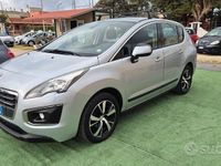 Usata Peugeot 3008 Active 115 CV (84 kW) 2015 Grigio Station wagon