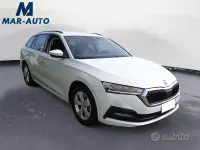 Usata Skoda Octavia Executive 150 CV (110 kW) 2022 Bianco Station wagon