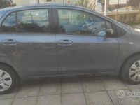 Usata Toyota Yaris 2009 Grigio Berlina