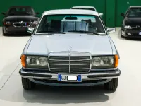 Usata Mercedes 230 109 CV (80 kW) 1977 Blu Coupé