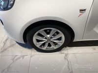 Usata Opel Adam 87 CV (63 kW) 2016 Bianco Utilitaria