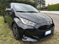 Usata Toyota Yaris Hybrid Trend 92 CV (67 kW) 2023 Nero Berlina