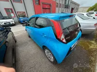 Begagnad Toyota Aygo Cool 72 HK (52 kW) 2019 Blå Halvkombi