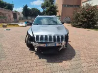 Usata Jeep Cherokee 170 CV (125 kW) 2015 Grigio SUV