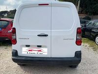 Gebraucht Peugeot Partner 75 PS (55 kW) 2017 Weiß Van / Kleinbus