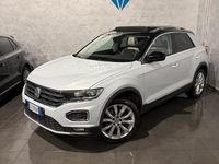 Usata VW T-Roc Style 149 CV (109 kW) 2017 Bianco SUV