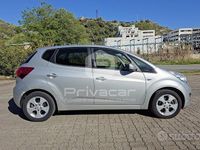 Usata Kia Venga 90 CV (66 kW) 2013 Grigio Utilitaria