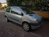 Usata Renault Twingo 58 CV (42 kW) 2004 Grigio Utilitaria