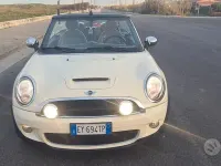 Usata Mini Cooper S Cabriolet 184 CV (135 kW) 2010 Cabrio
