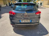 Usata Renault Clio Zen 90 CV (66 kW) 2018 Grigio Station wagon