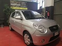 Usata Kia Picanto 65 CV (47 kW) 2010 Argento Utilitaria
