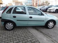 Usata Opel Corsa Comfort 58 CV (42 kW) 2001 Blu Utilitaria