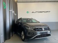 Usata VW T-Roc Life 110 CV (80 kW) 2023 Grigio SUV