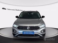 Usata VW T-Roc Life 150 CV (110 kW) 2023 Nero SUV