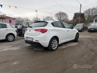 Usata Alfa Romeo Giulietta Super 120 CV (88 kW) 2016 Bianco Utilitaria