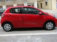 Usata Peugeot 108 Active 72 CV (52 kW) 2019 Rosso Utilitaria